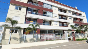 Ap Top Canasvieiras 01 - Apartamento em Canasvieiras com piscina e 2 garagens